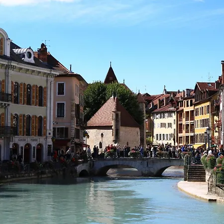 Les Petits Champs * Annecy